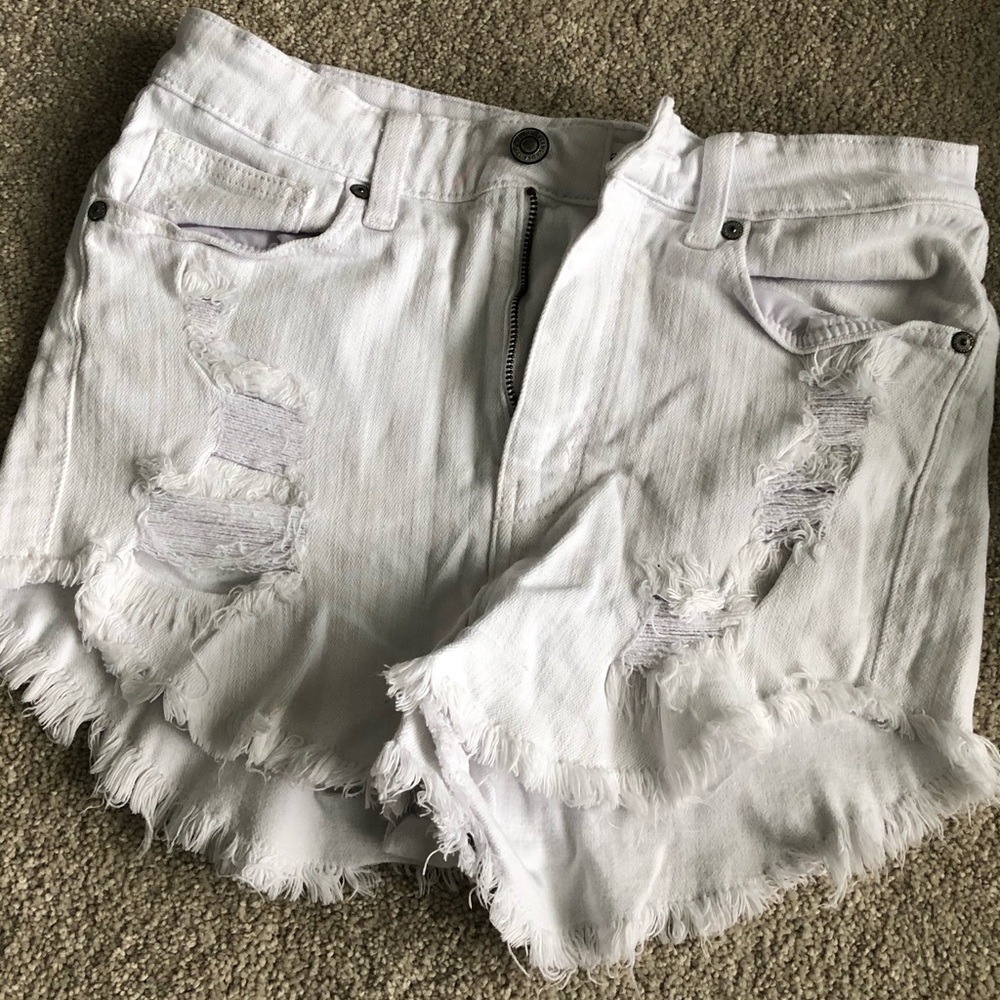 Eunina High Rose White Vintage Shorts